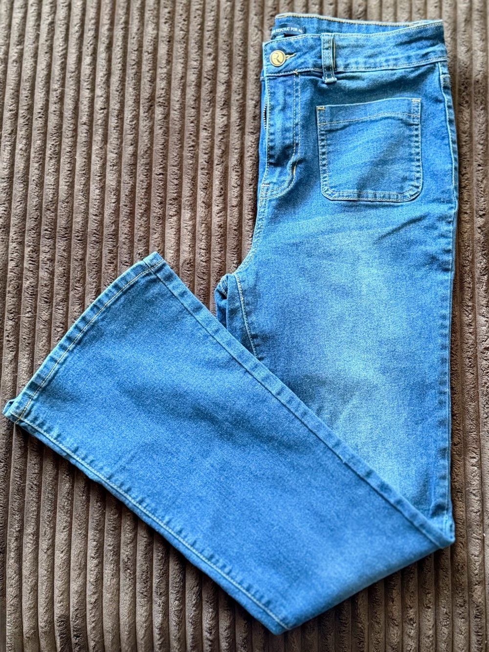 Women’s Blue Denim Jeans